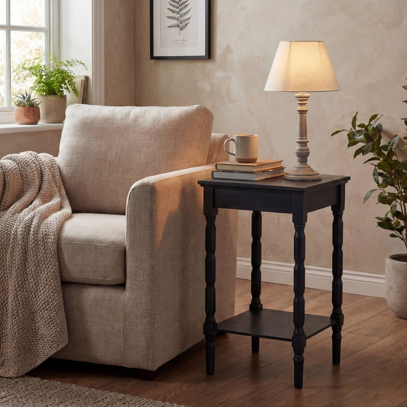 Pella Table Lamp – image 1