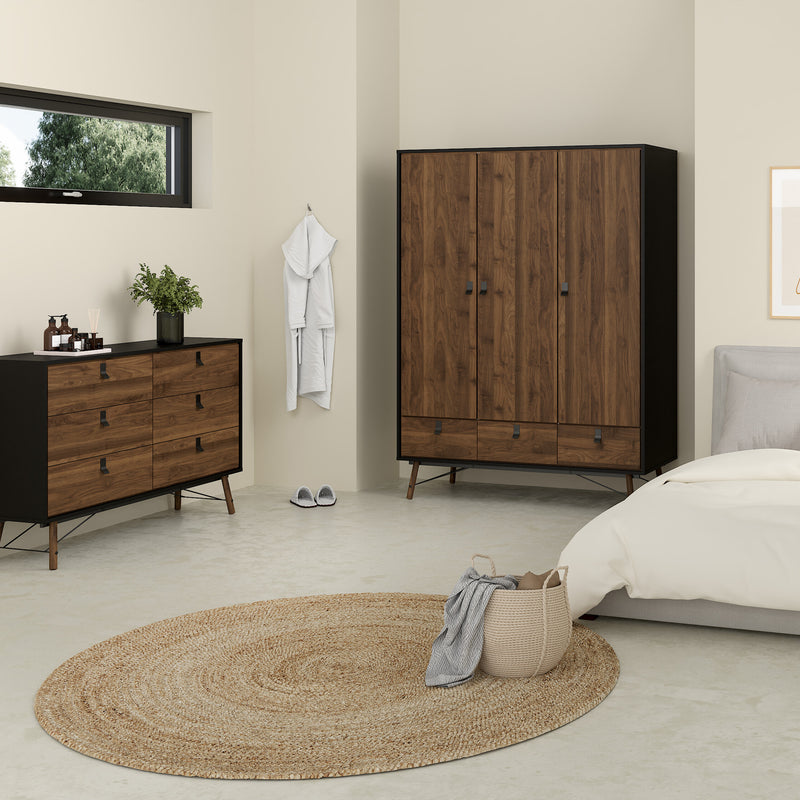 Ry Wide Double Chest of Drawers 6 Drawers in Jackson – image 6