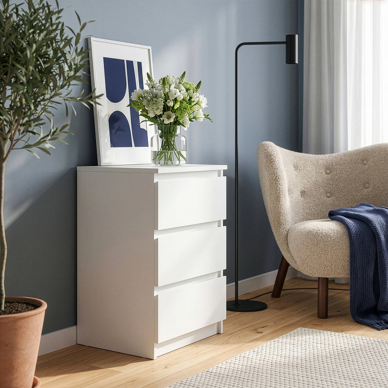 Edmore 3 Drawer Bedside Chest in White – image 6