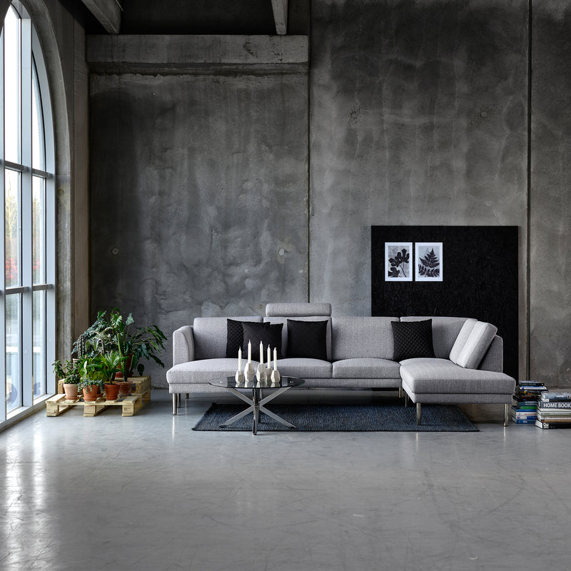 Heaven Round Coffee Table with Glass Top and Chrome Legs – image 3