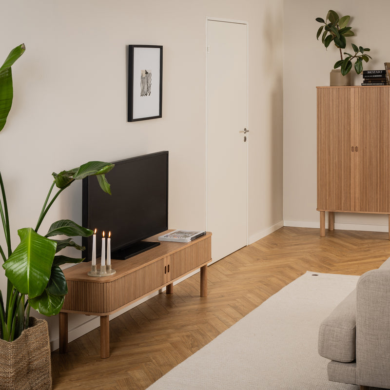 Langley TV Unit in Oak – image 5