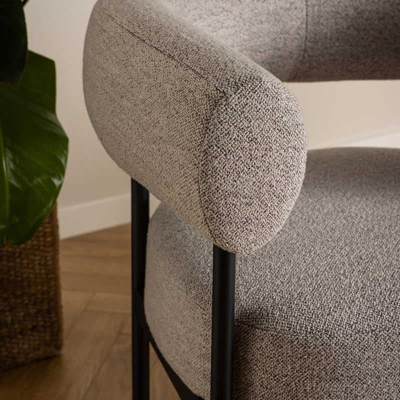 Oakfield Lounge Chair in Beige Fabic with Black Legs – image 5