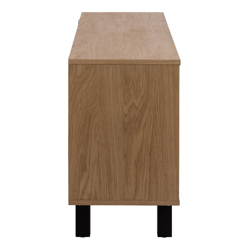 Brighton 3 Door Sideboard in Oak with Herringbone Effect – image 3