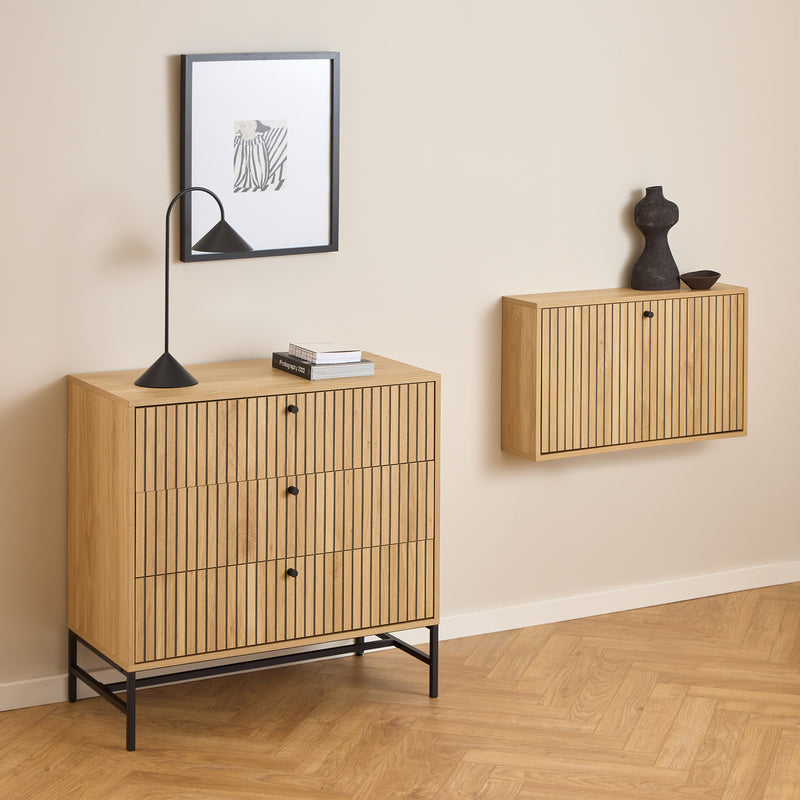 Albany Chest of 3 Drawers in Oak/Black Legs – image 5